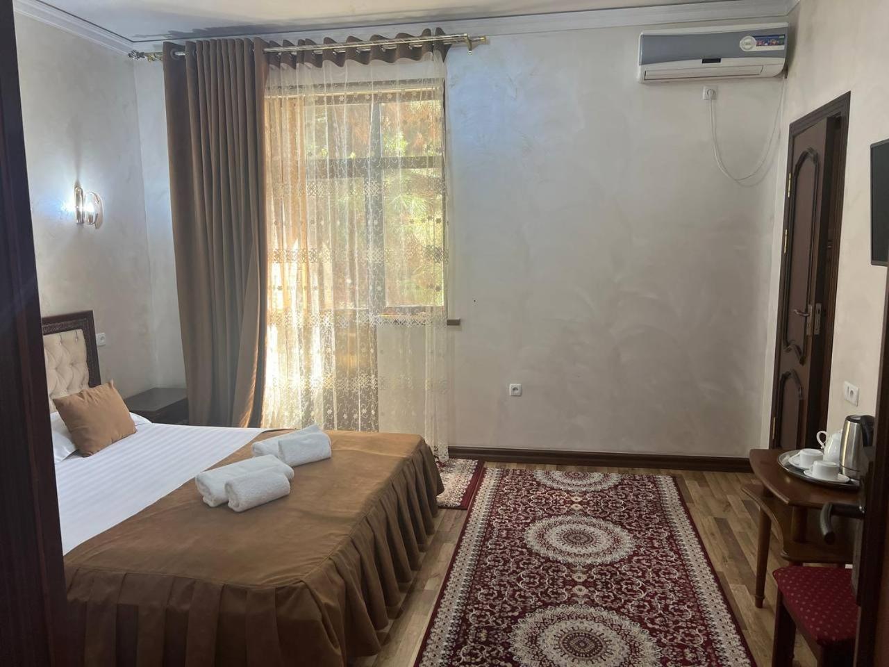 Hotel Al-Bukhory Samarkand Exterior foto